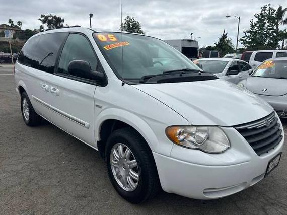 CHRYSLER TOWN AND COUNTRY 2005 2C4GP54LX5R356254 image